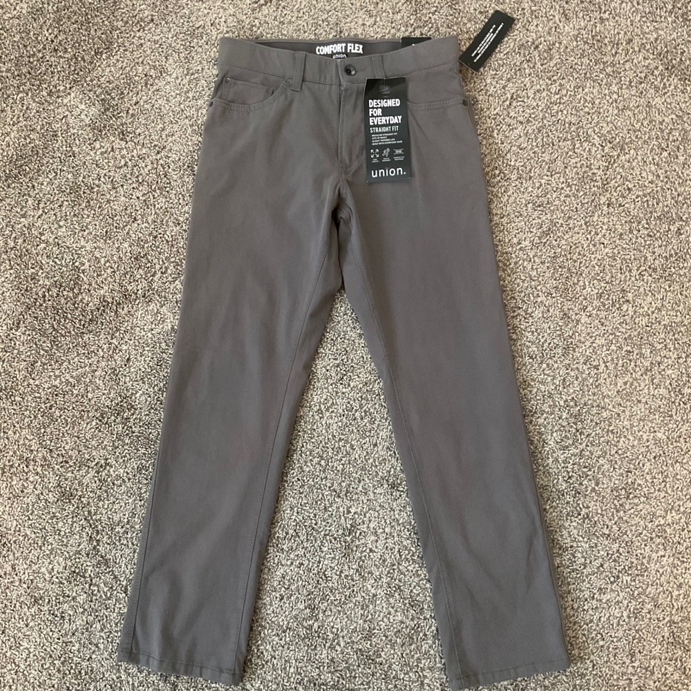 Union Designed For Everyday Pants 30x30 Gray Straight Fit Comfort Flex NWT